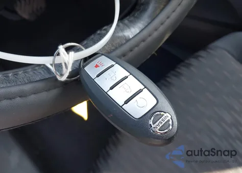 2017 Nissan Rogue Sv z USA, uszkodzony, nr VIN 5N1AT2MV2HC893047